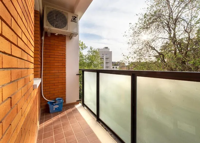 Piazza Tripoli Bright Apartment